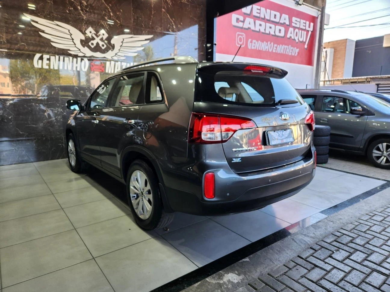 KIA SORENTO