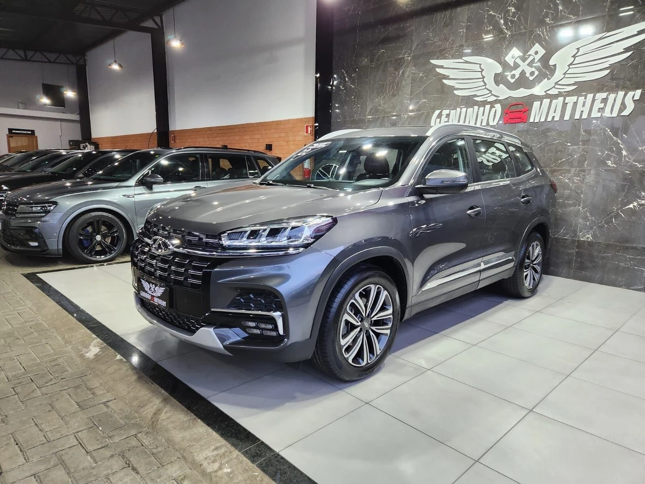 CHERY TIGGO 8