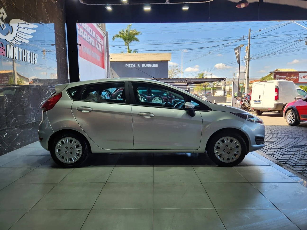 FORD FIESTA