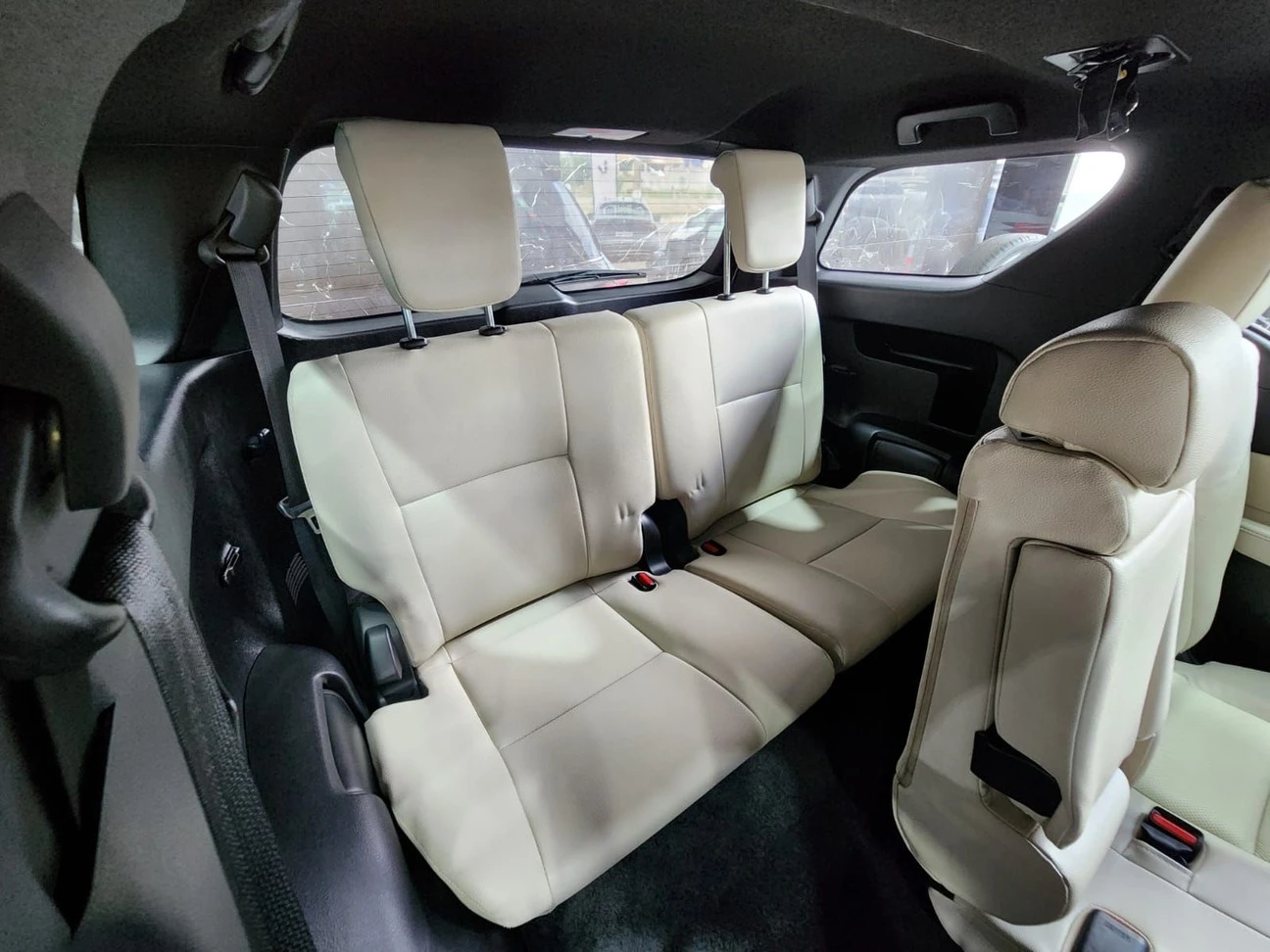 TOYOTA HILUX SW4