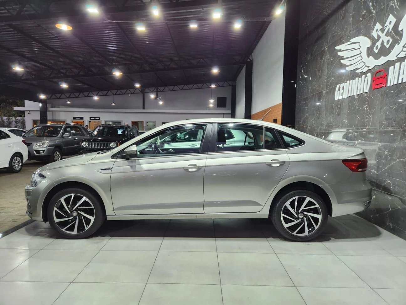 VOLKSWAGEN VIRTUS