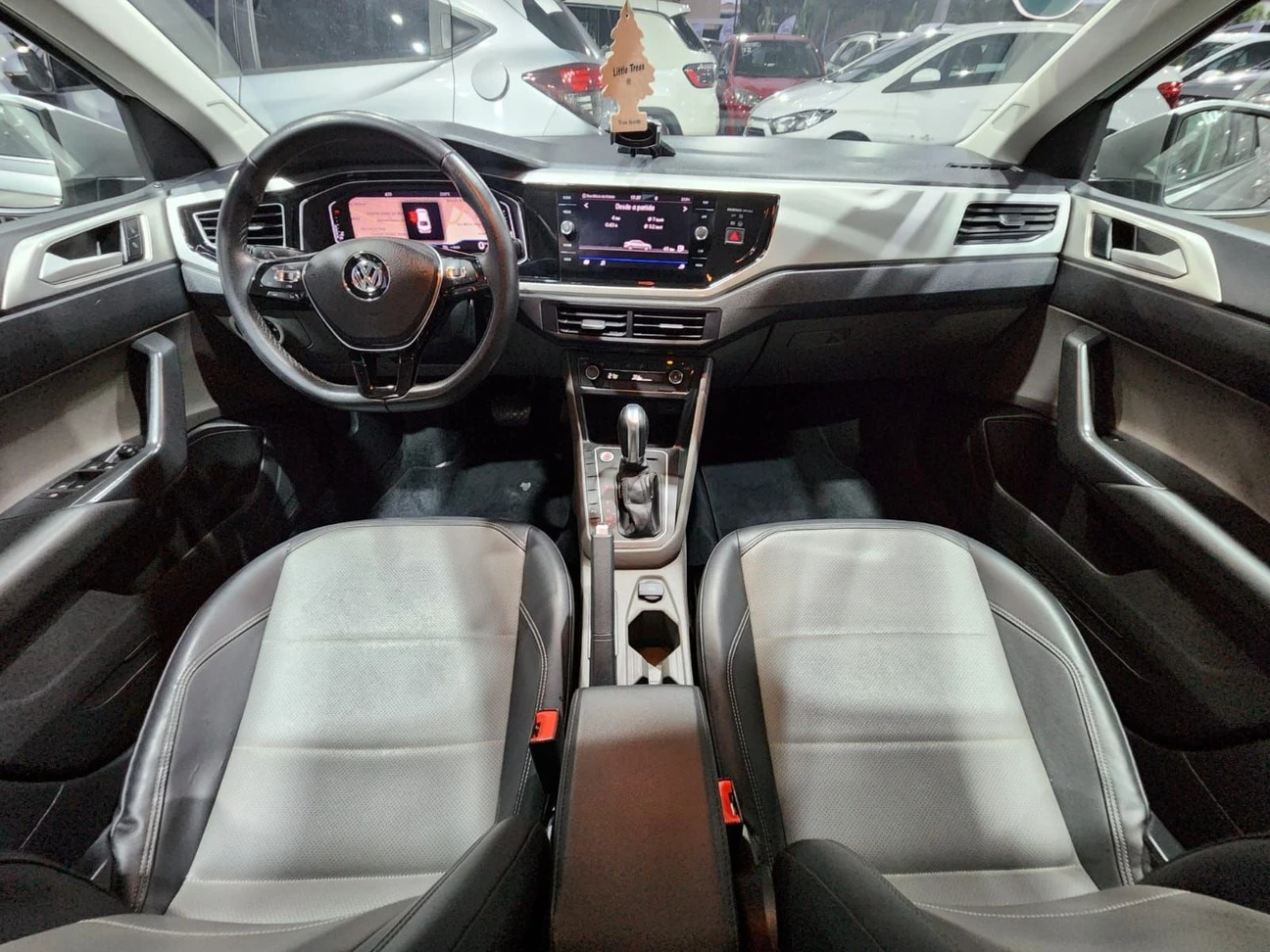 VOLKSWAGEN VIRTUS