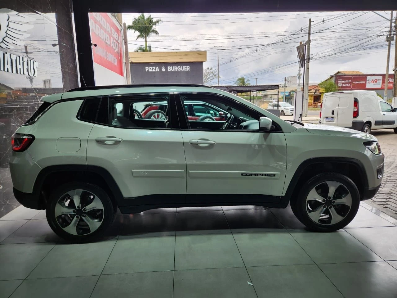 JEEP COMPASS