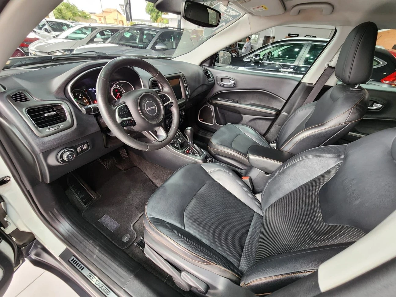 JEEP COMPASS