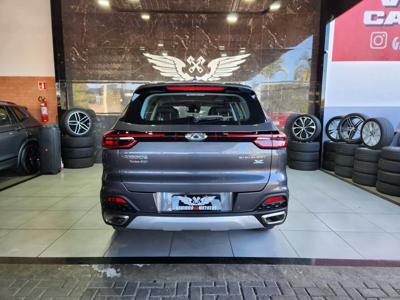 CHERY TIGGO 8