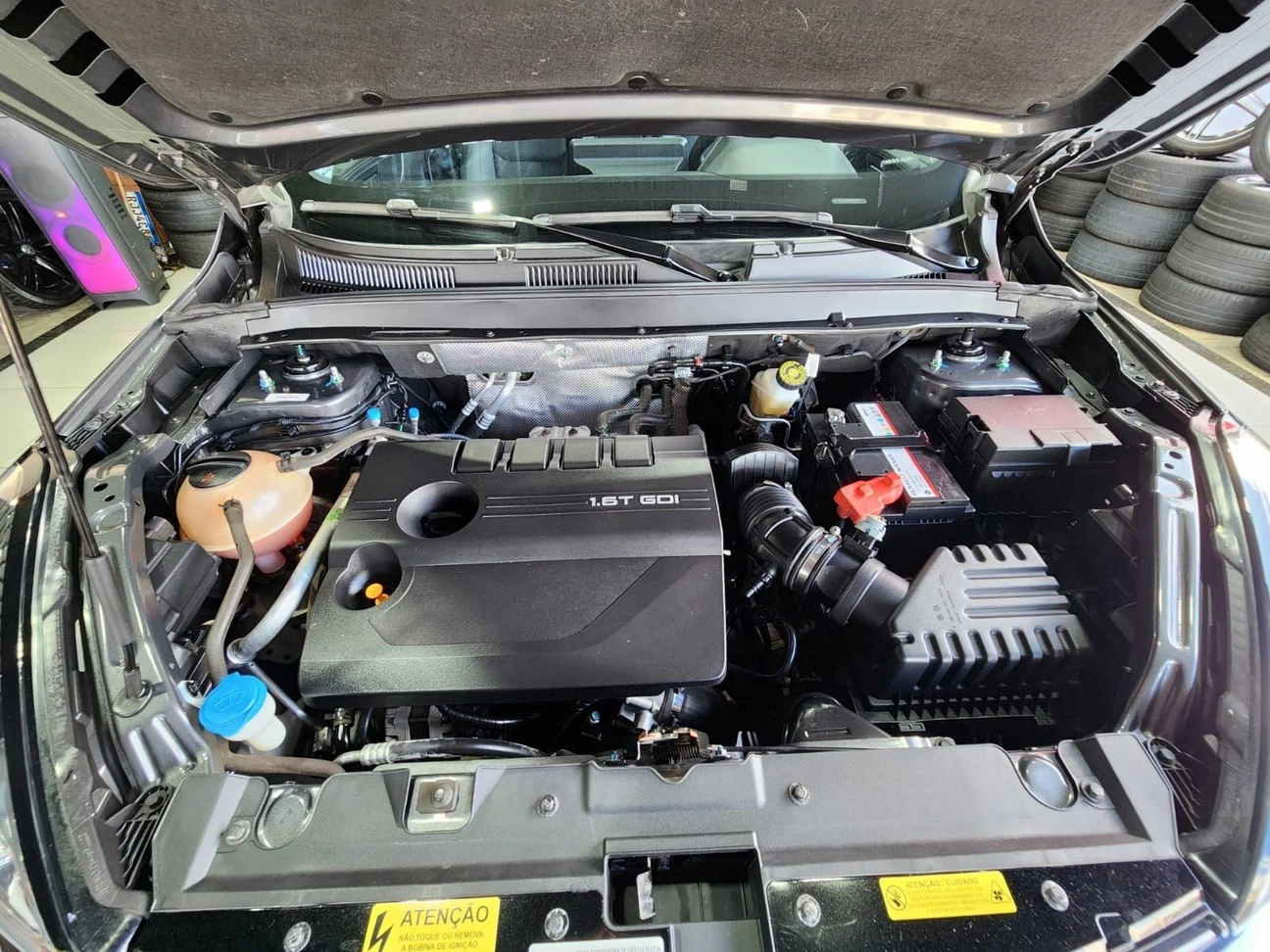 CHERY TIGGO 8