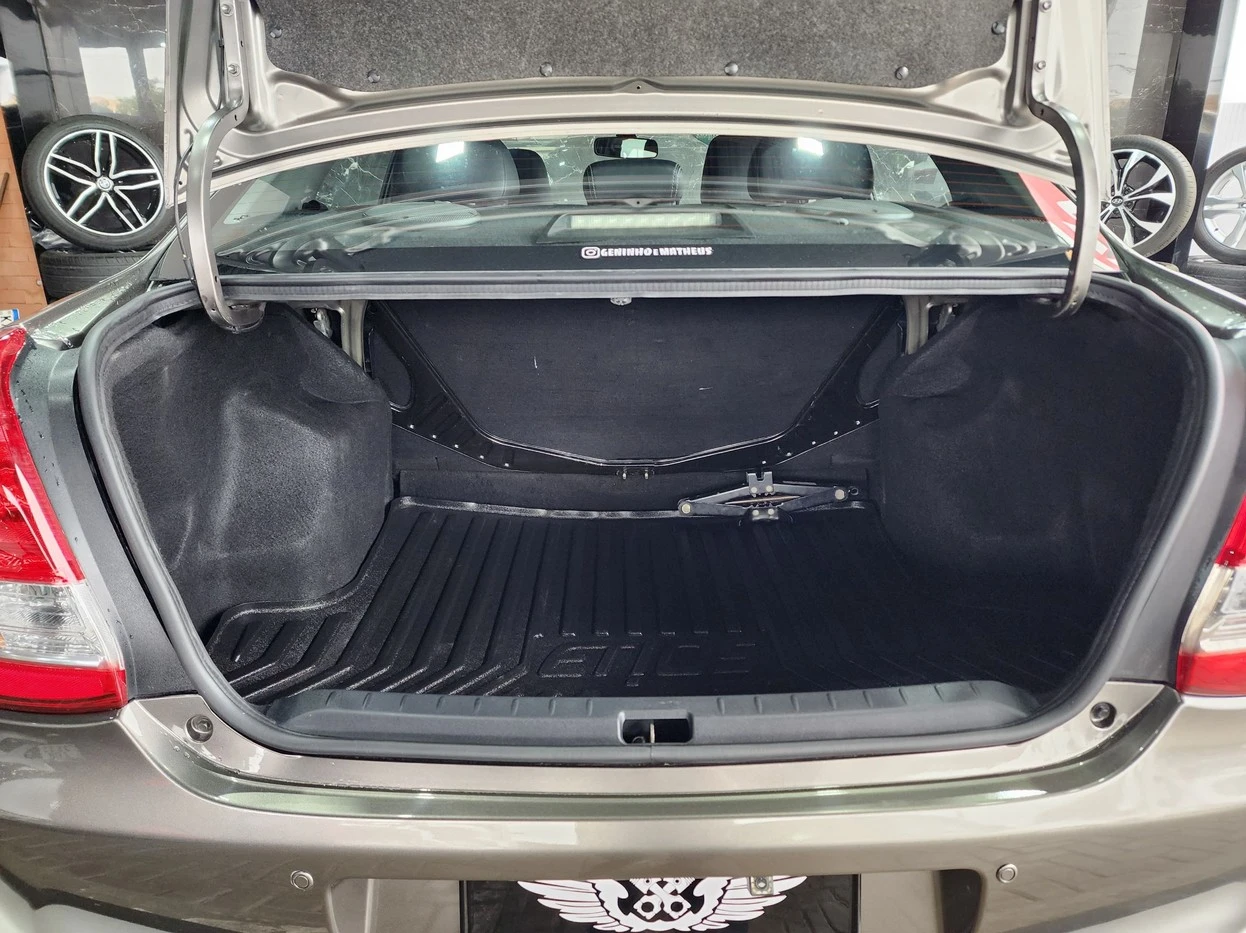 TOYOTA ETIOS