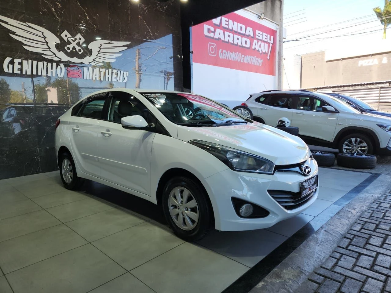 HYUNDAI HB20S