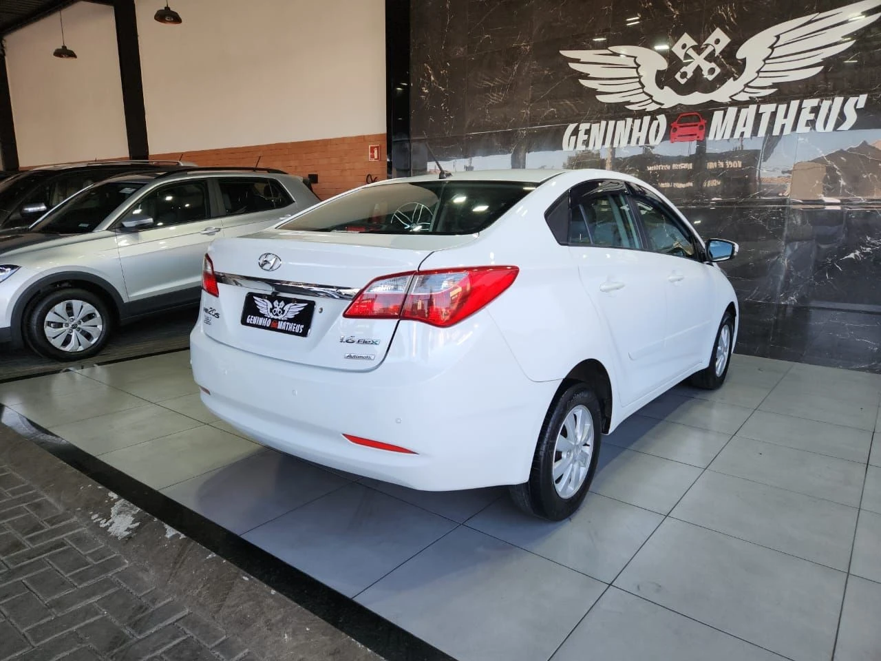HYUNDAI HB20S