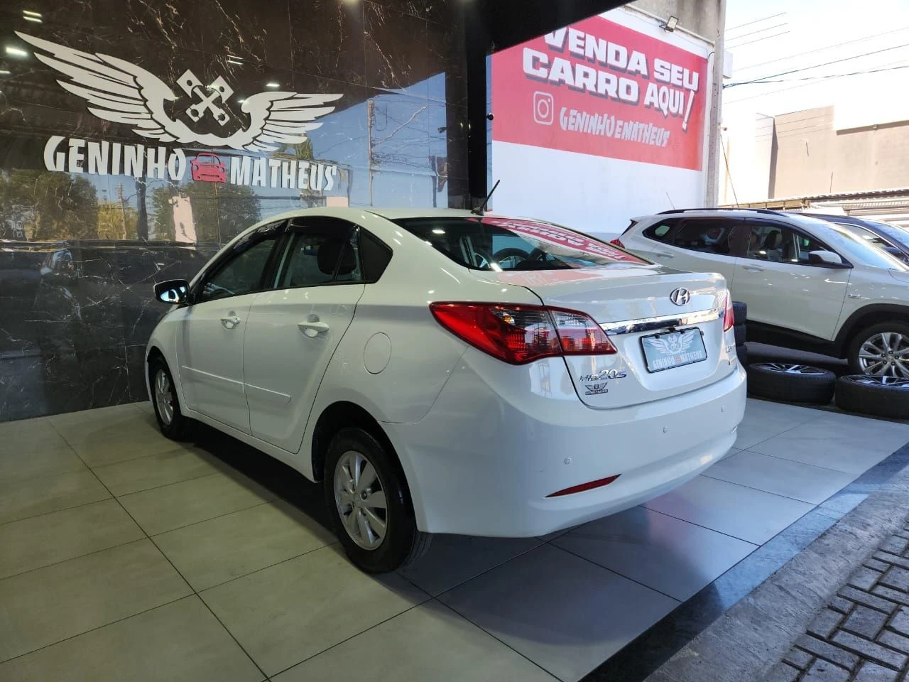 HYUNDAI HB20S