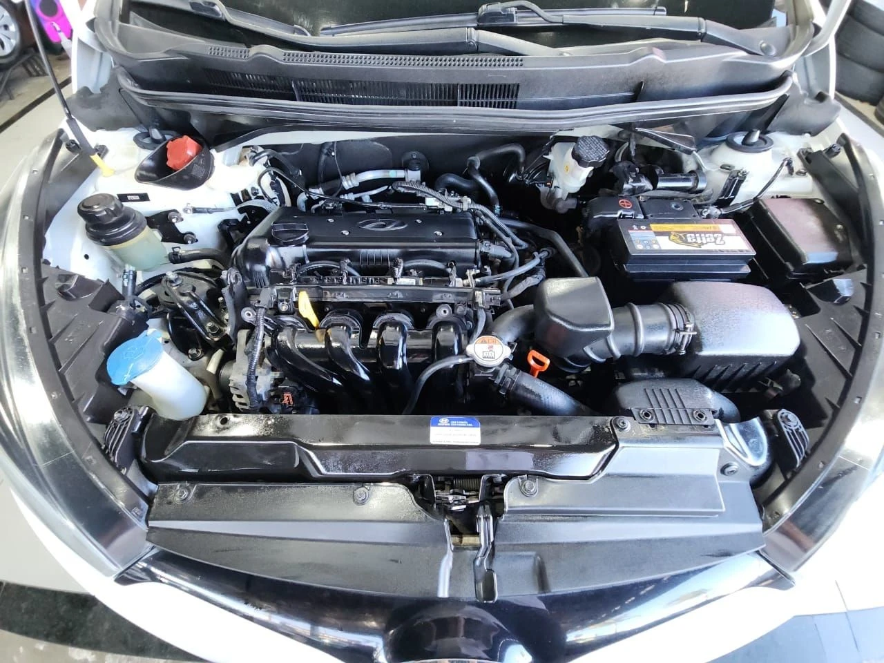HYUNDAI HB20S