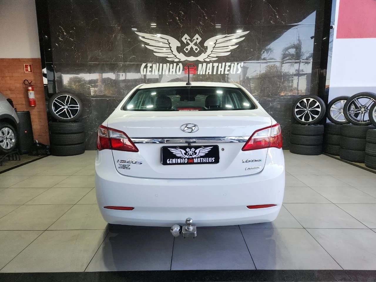 HYUNDAI HB20S