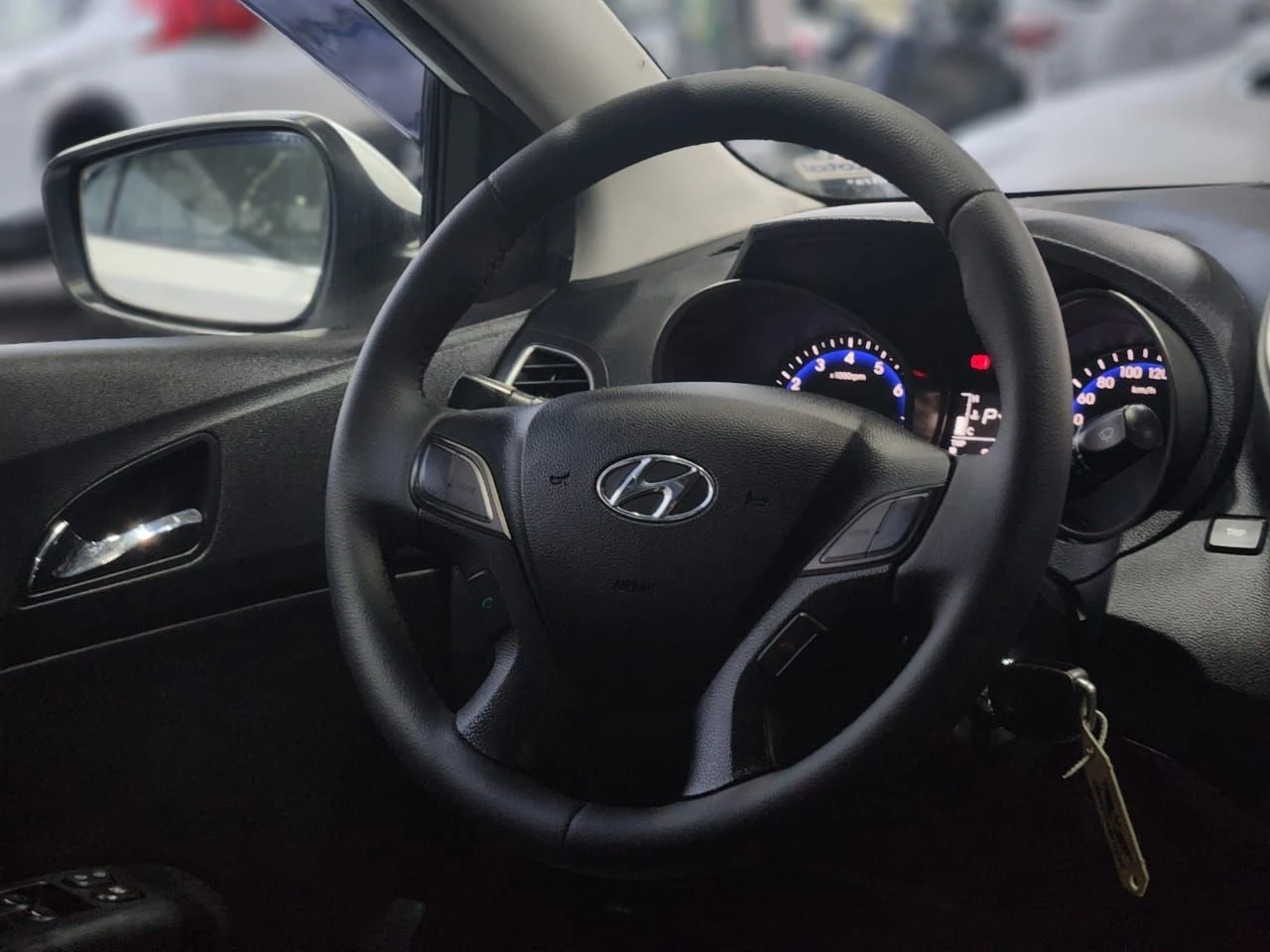 HYUNDAI HB20S