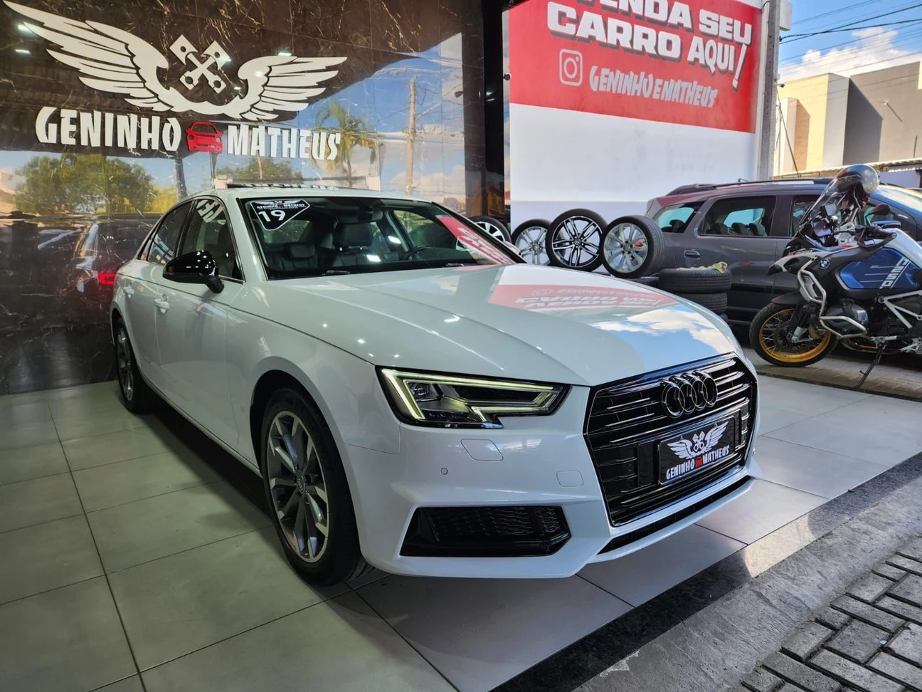 AUDI A4