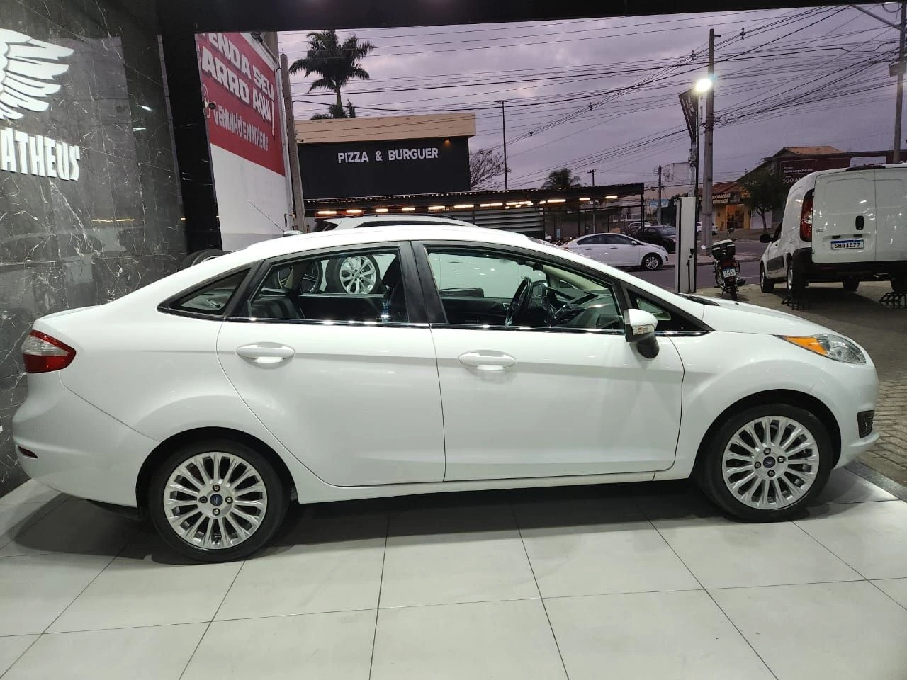 FORD FIESTA