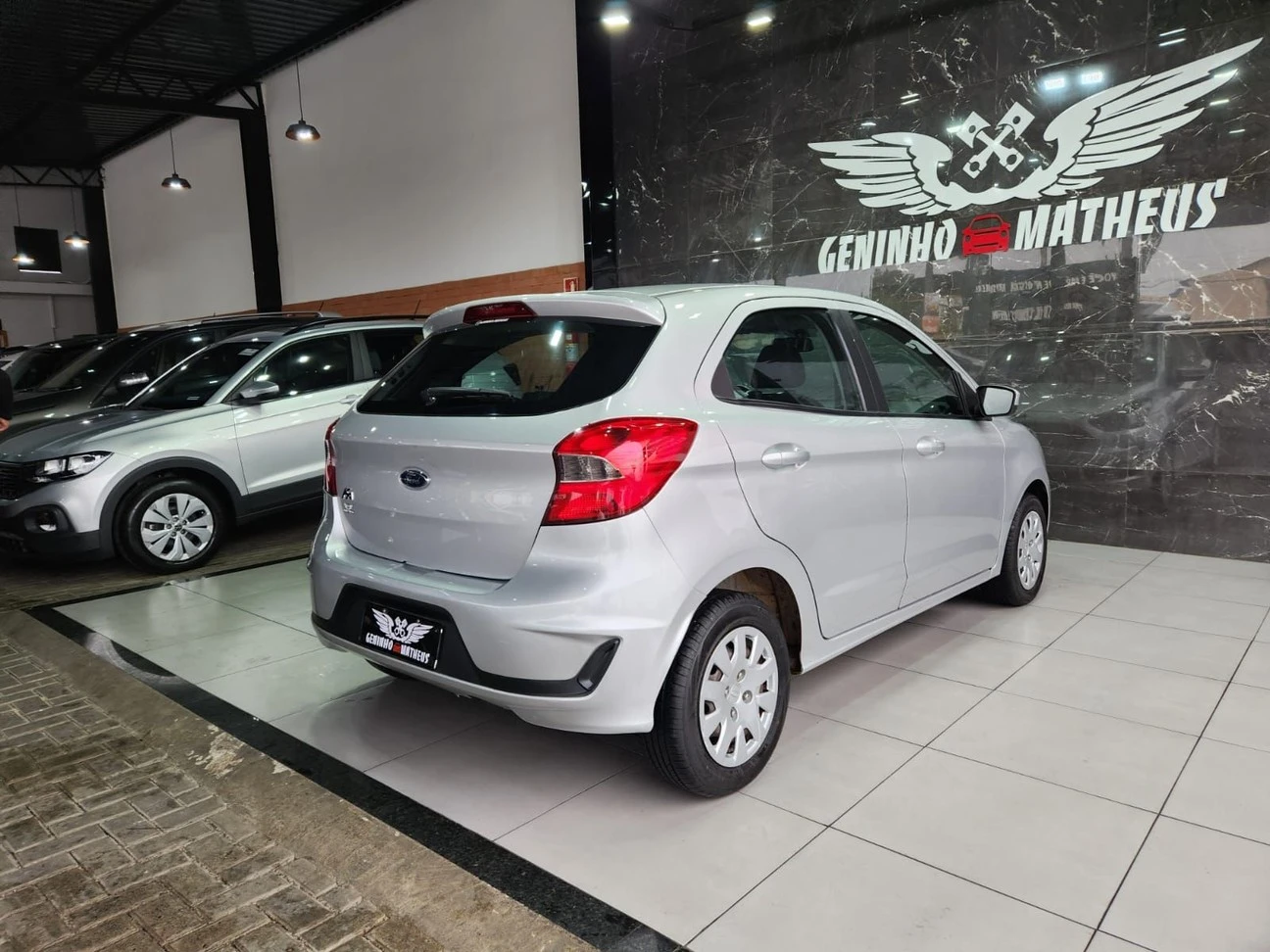 FORD KA