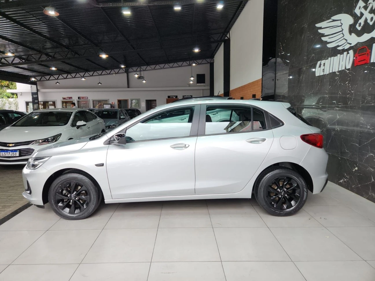 CHEVROLET ONIX