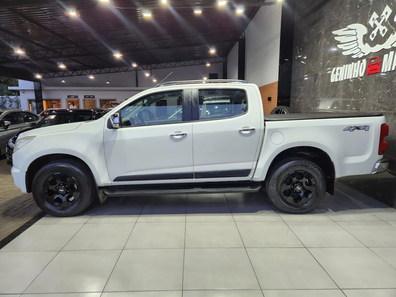 CHEVROLET S10