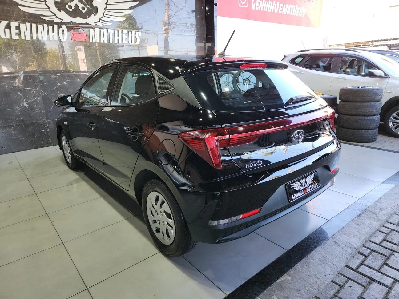 HYUNDAI HB20
