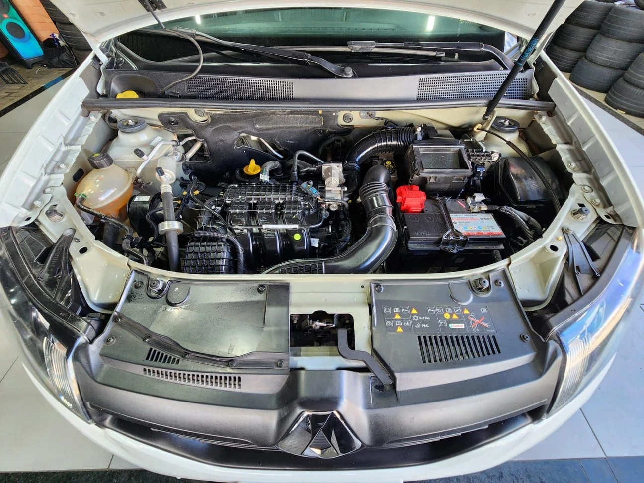 RENAULT SANDERO