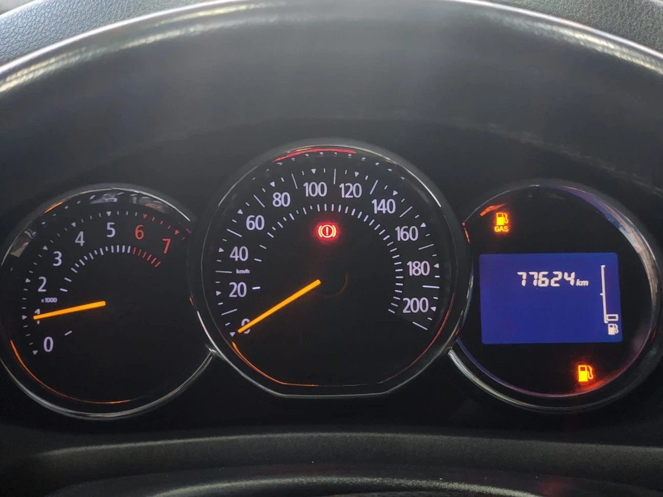 RENAULT SANDERO