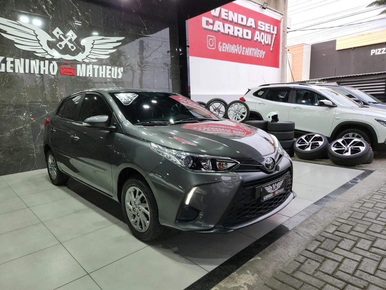 TOYOTA YARIS
