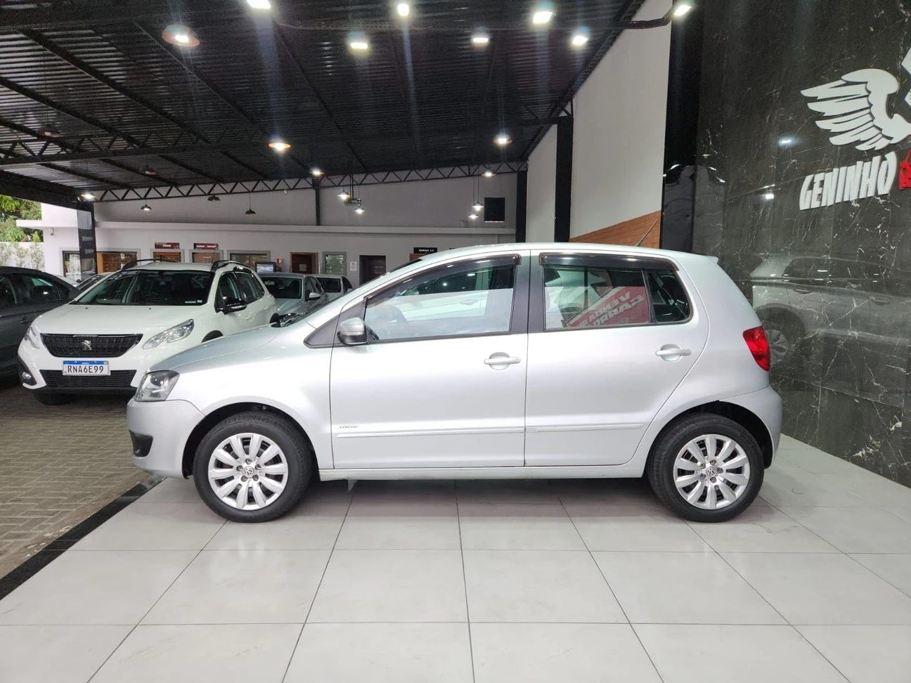 VOLKSWAGEN FOX