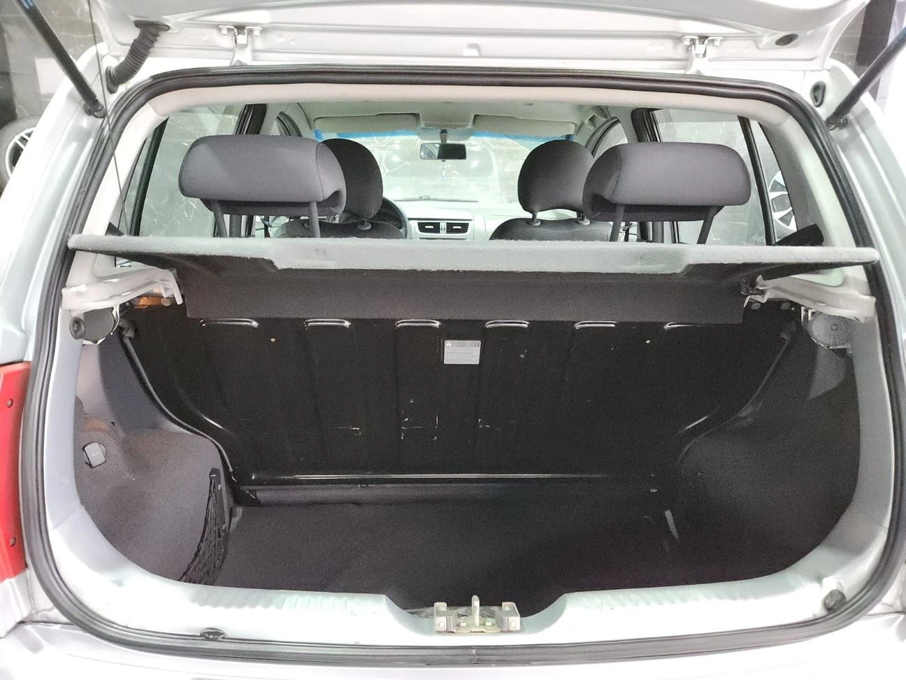 VOLKSWAGEN FOX