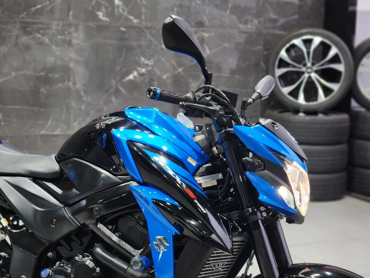 SUZUKI GSX S 750A