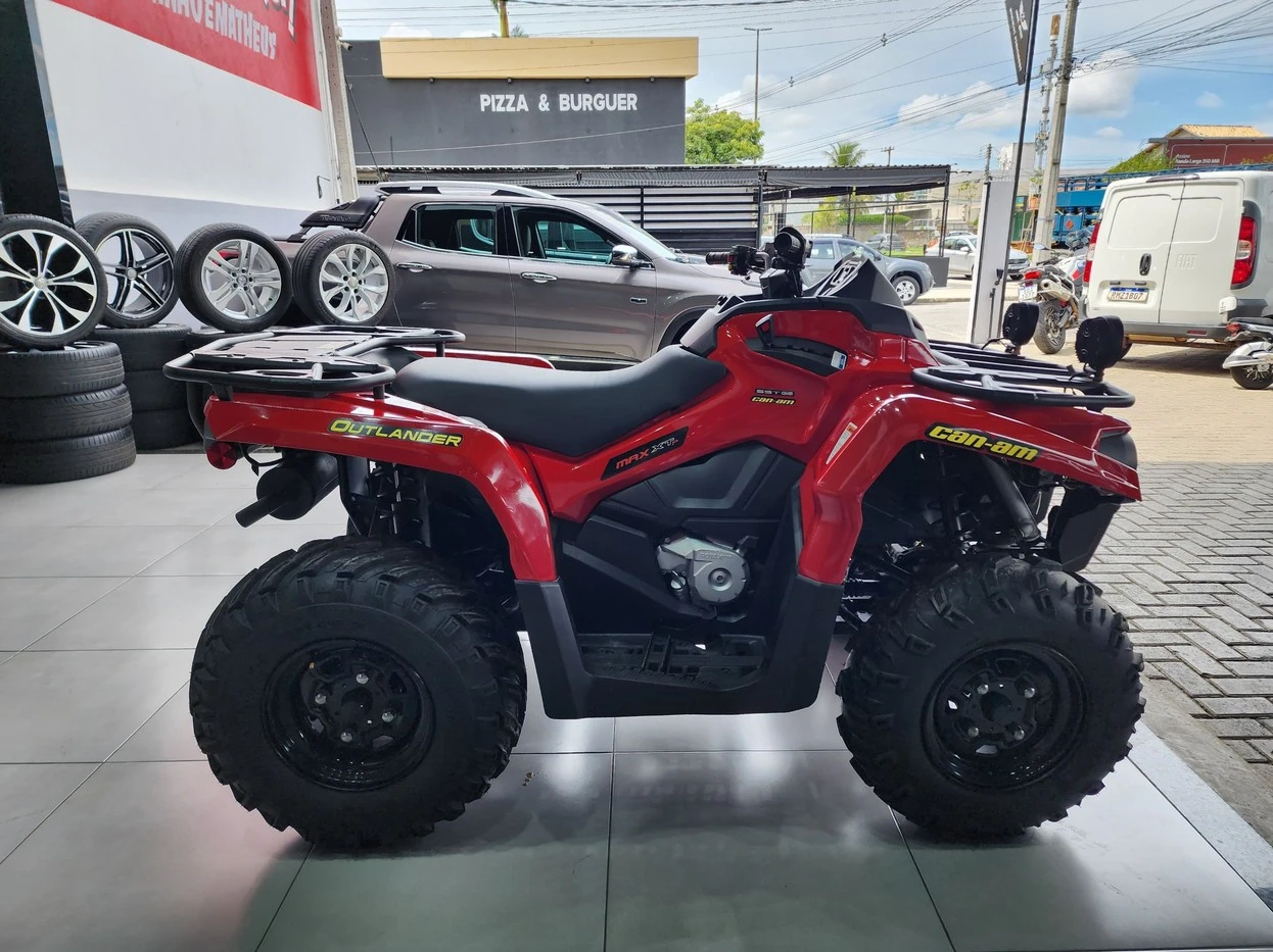 CAN-AM OUTLANDER 570 EFI