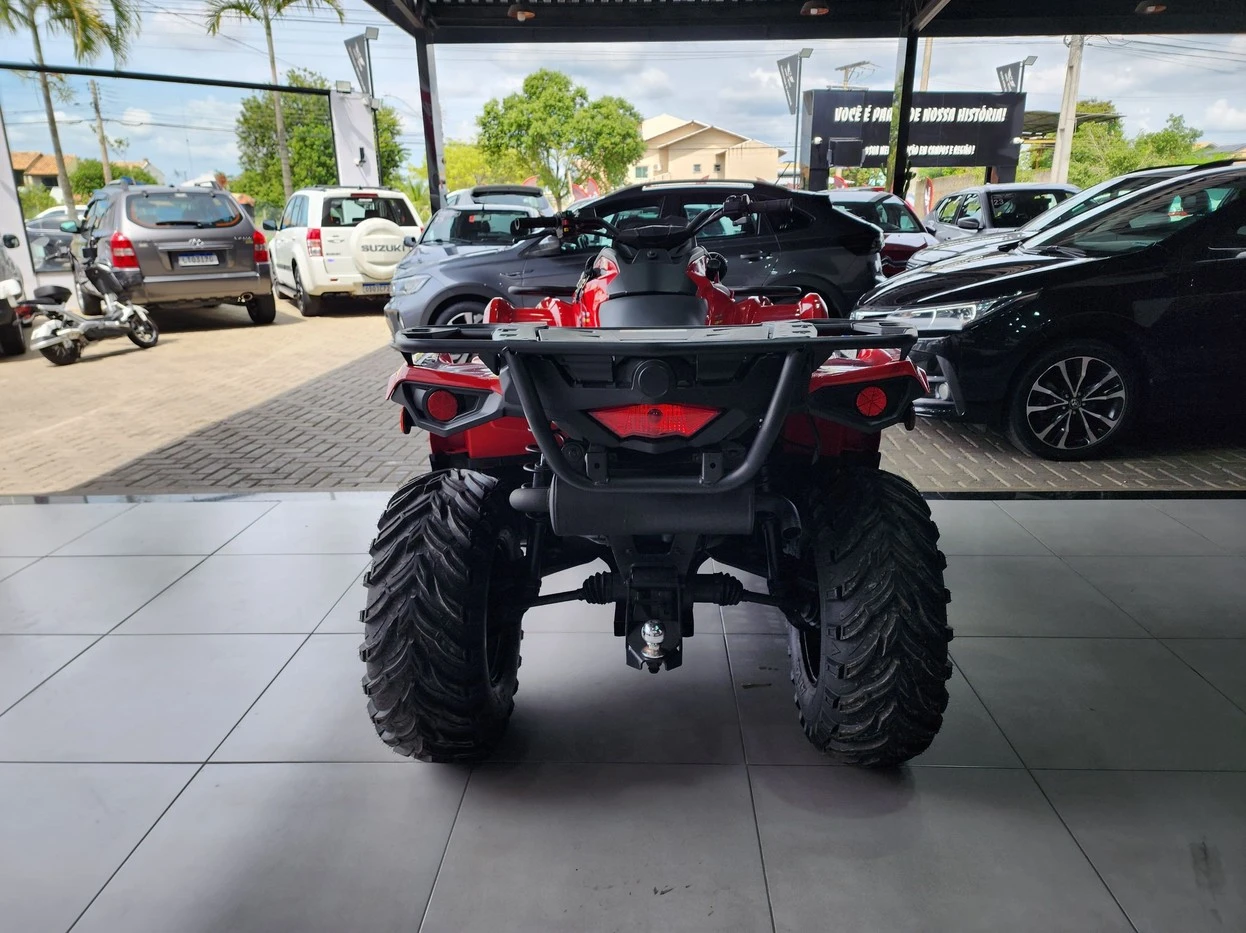 CAN-AM OUTLANDER 570 EFI
