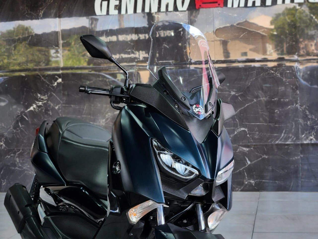 YAMAHA XMAX ABS