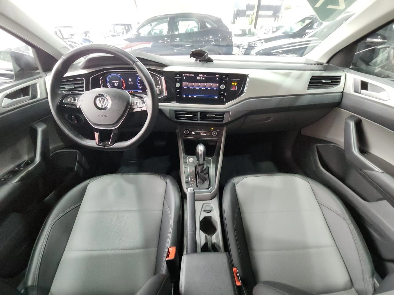 VOLKSWAGEN VIRTUS