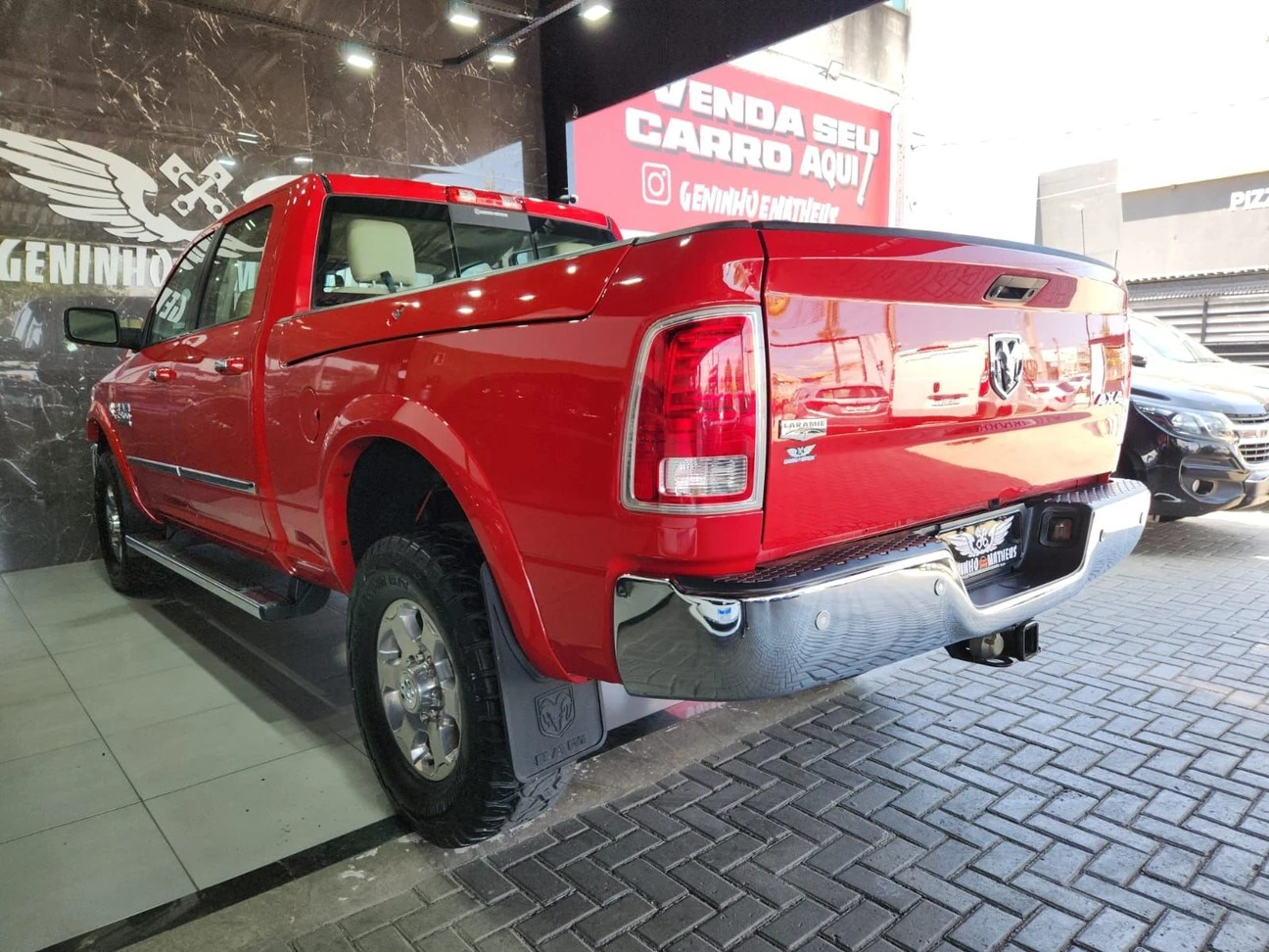 DODGE RAM
