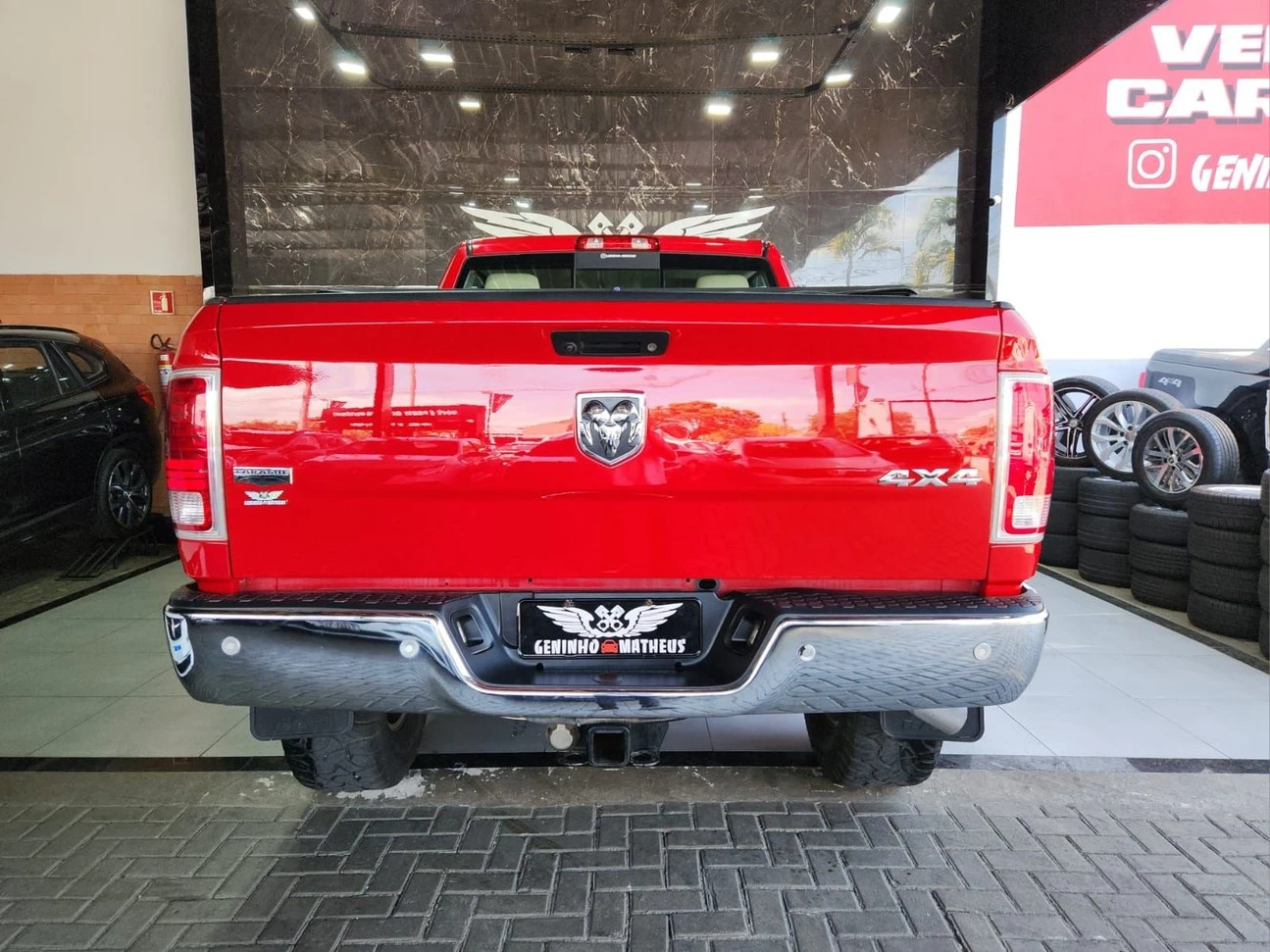 DODGE RAM