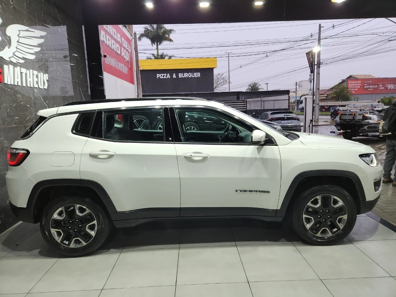JEEP COMPASS