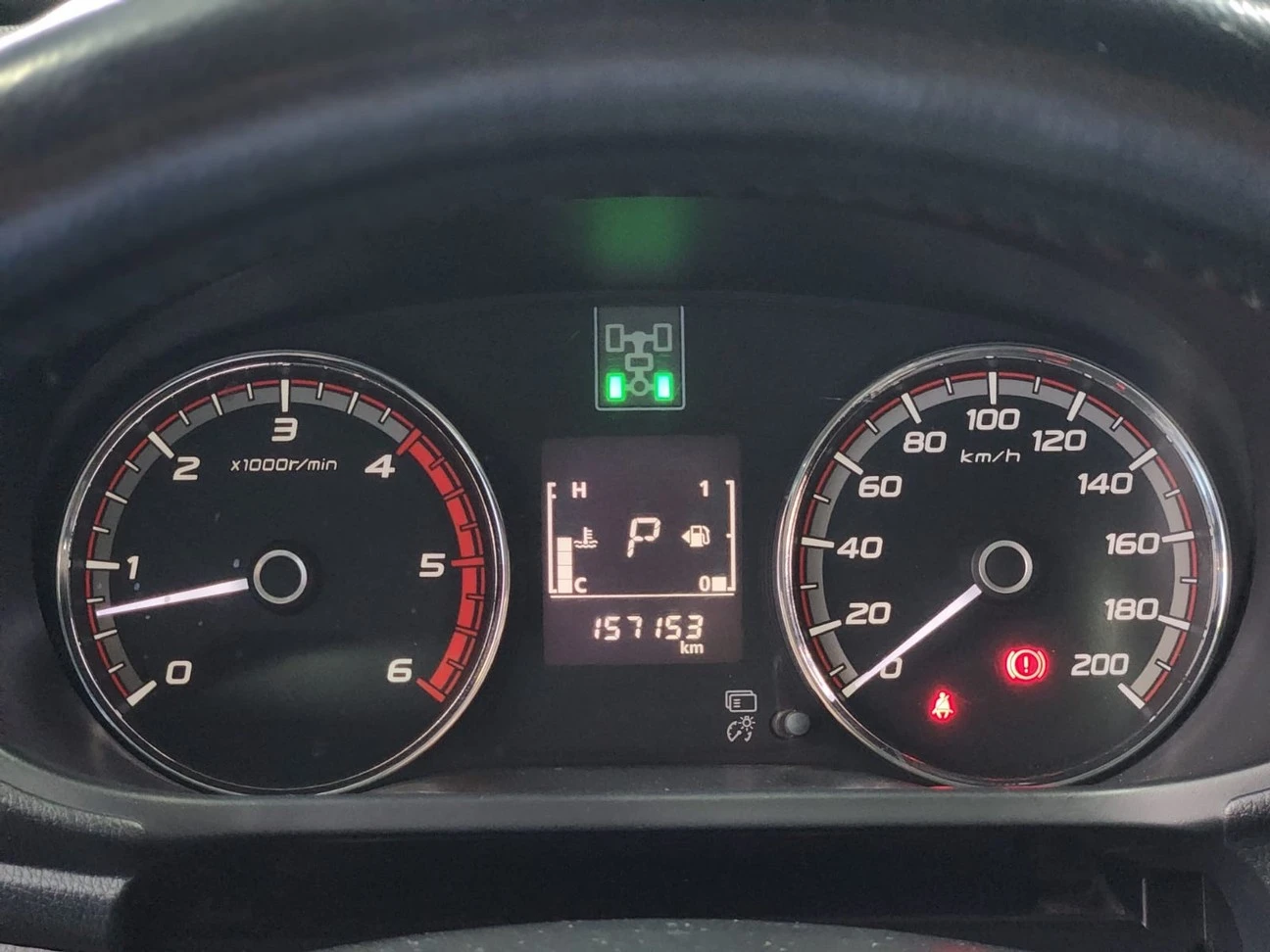 MITSUBISHI L200 TRITON