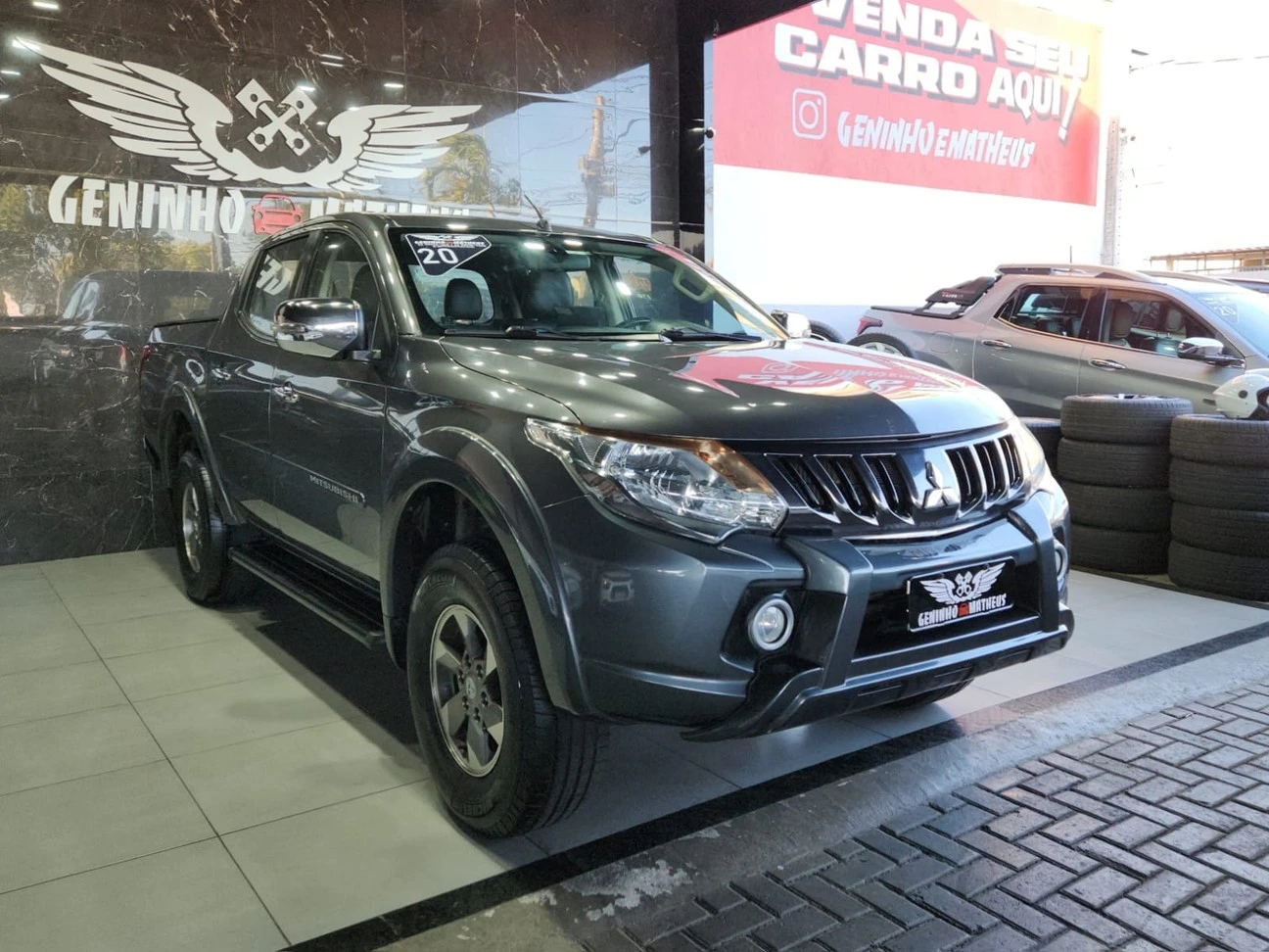 MITSUBISHI L200 TRITON