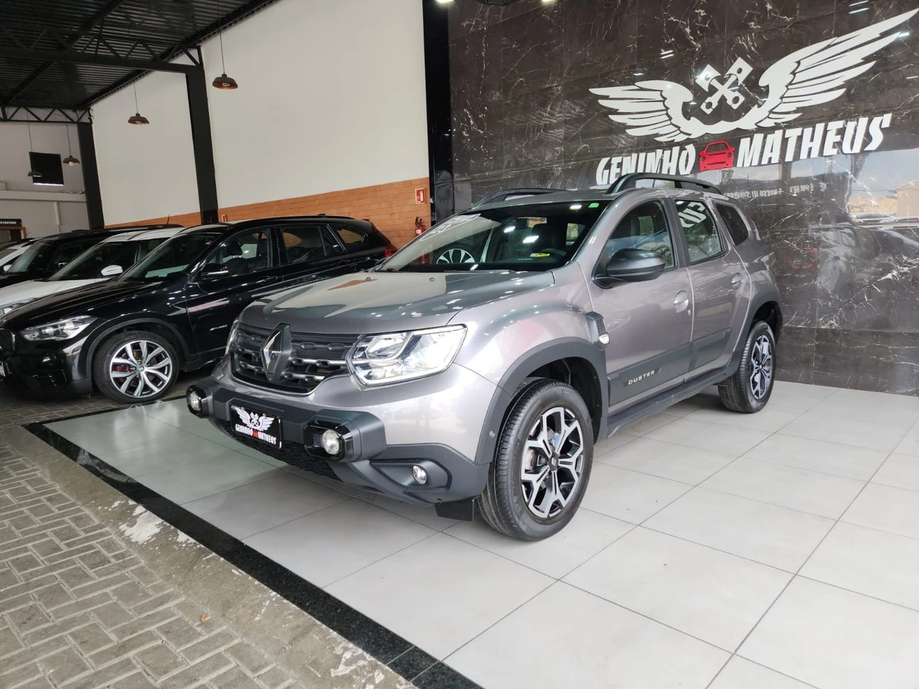 RENAULT DUSTER