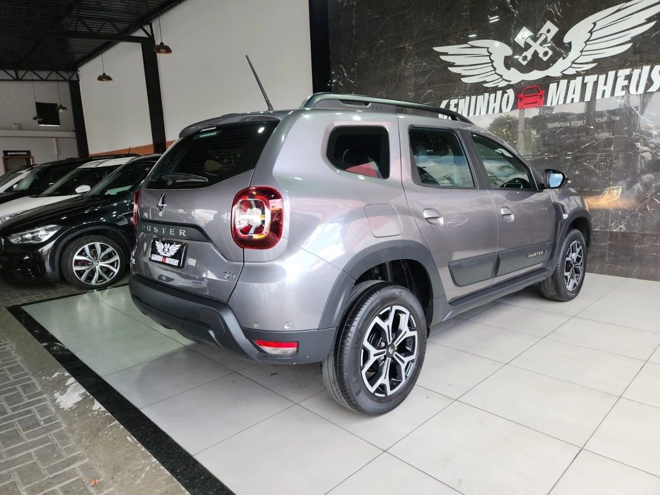 RENAULT DUSTER