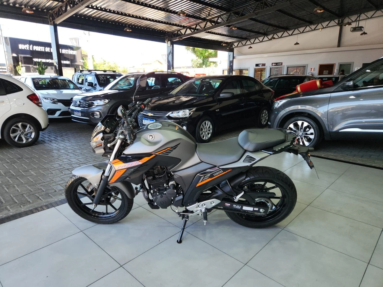 YAMAHA FZ25 FAZER ABS