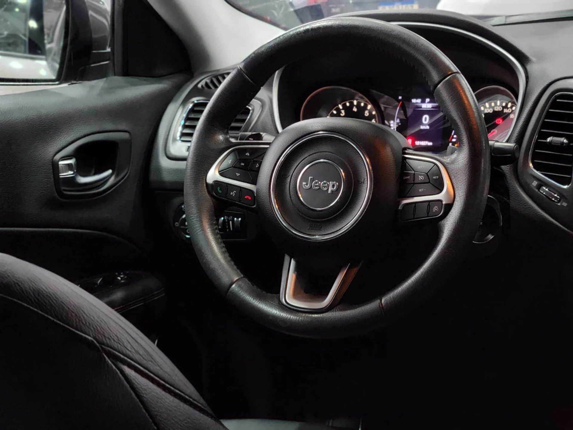 JEEP/COMPASS 2.0 16V LONGITUDE 2018