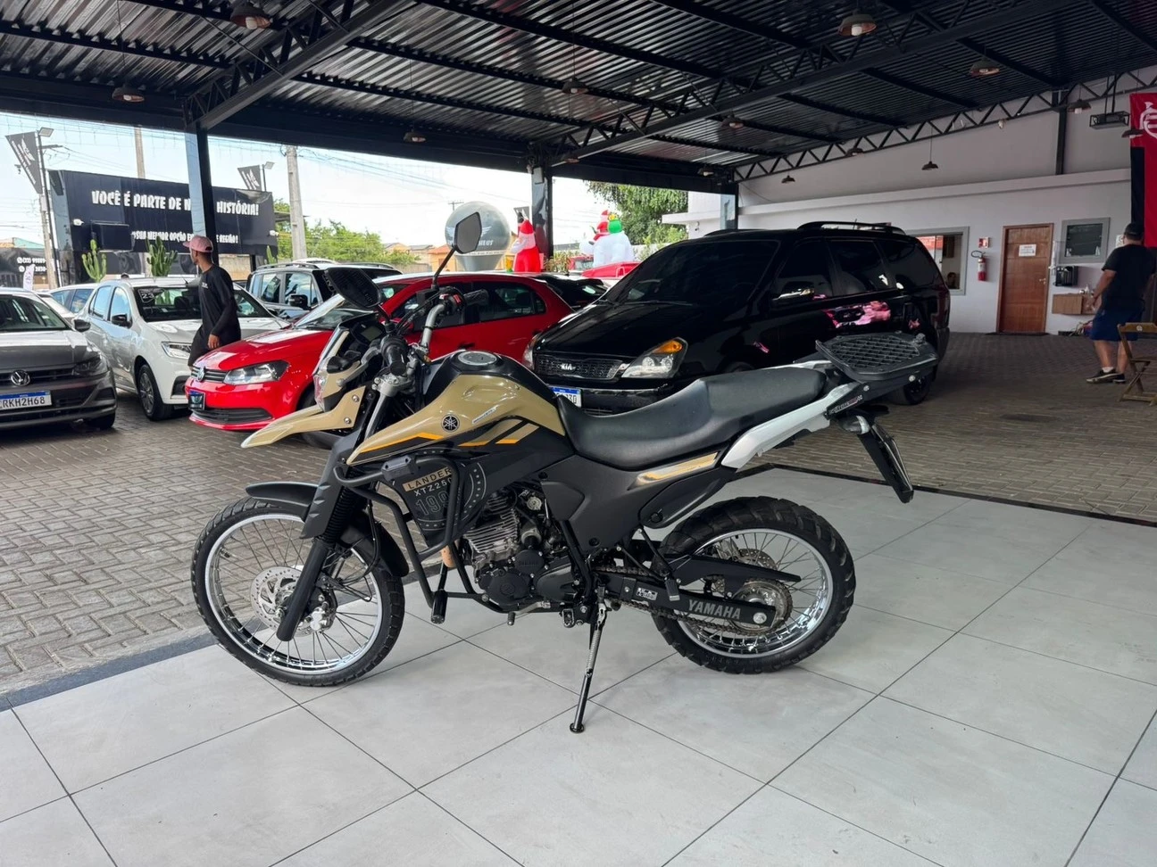 YAMAHA XTZ 250 LANDER CONNECTED