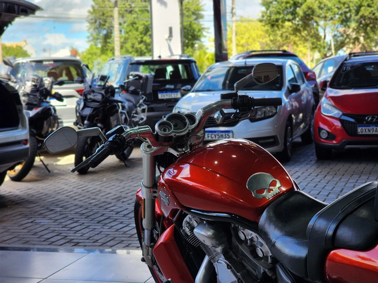 HARLEY-DAVIDSON V ROD MUSCLE