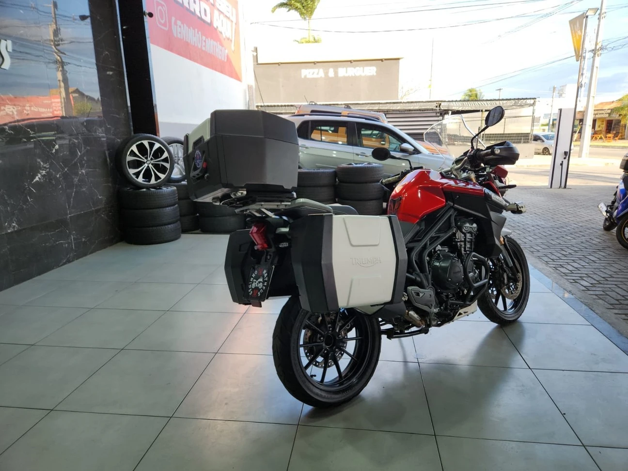 TRIUMPH TIGER EXPLORER ABS