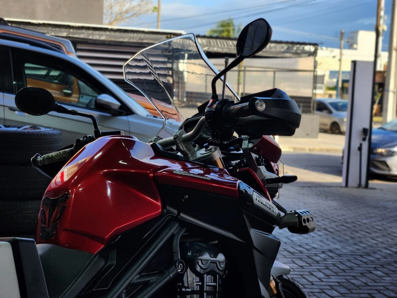 TRIUMPH TIGER EXPLORER ABS