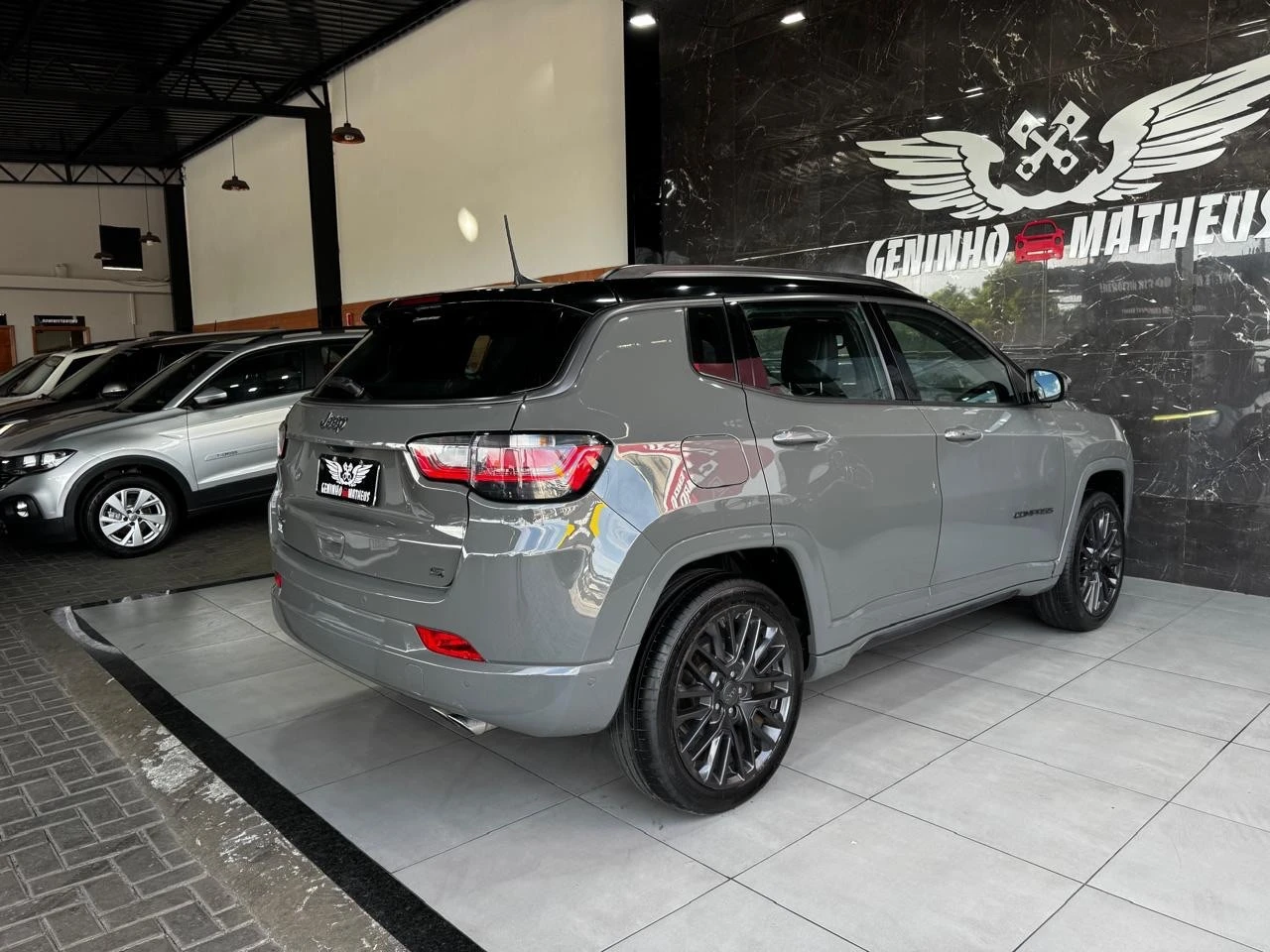 JEEP COMPASS