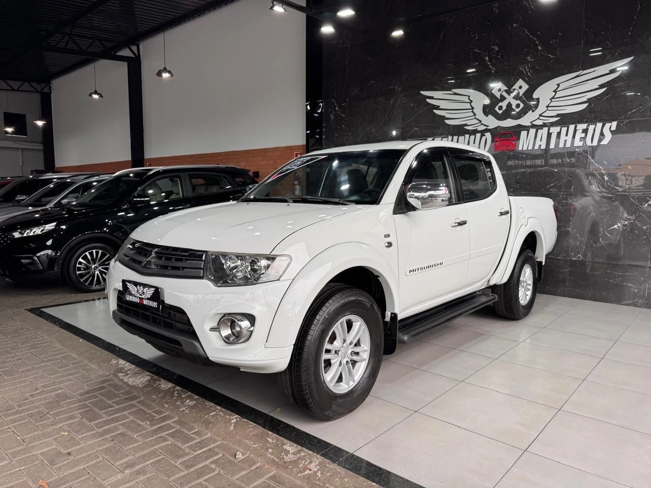 MITSUBISHI L200 TRITON