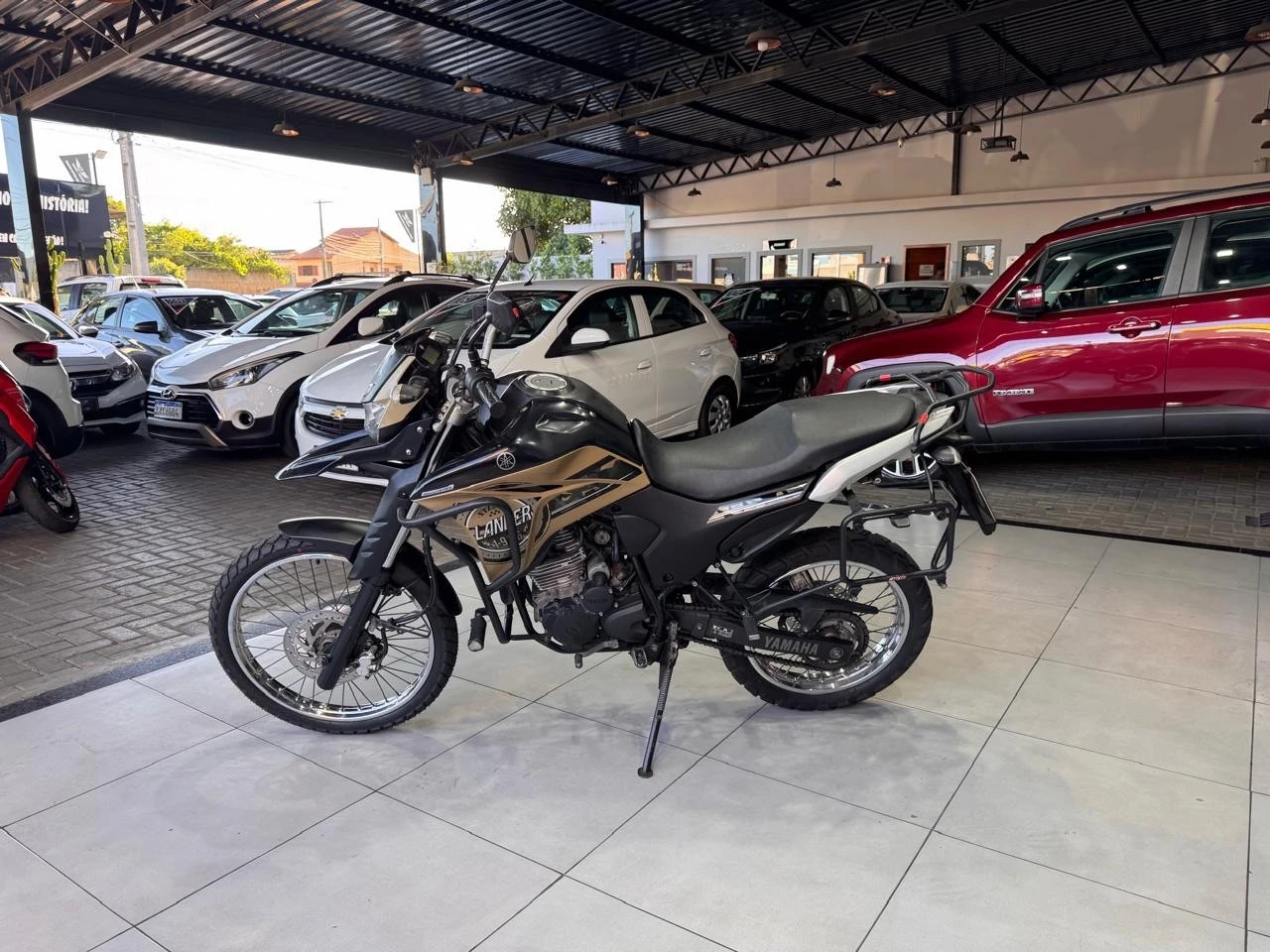 YAMAHA XTZ 250 LANDER