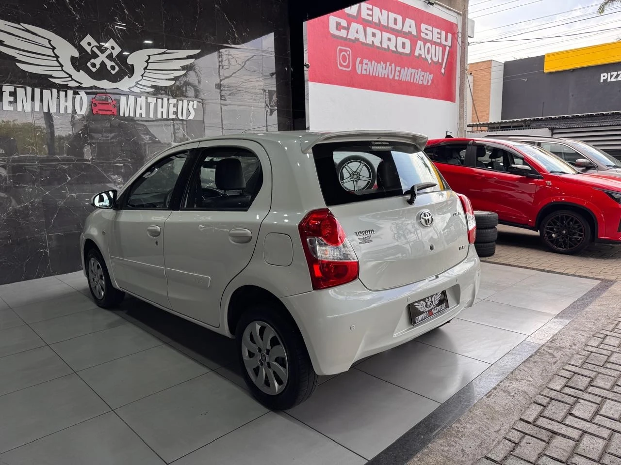 TOYOTA ETIOS